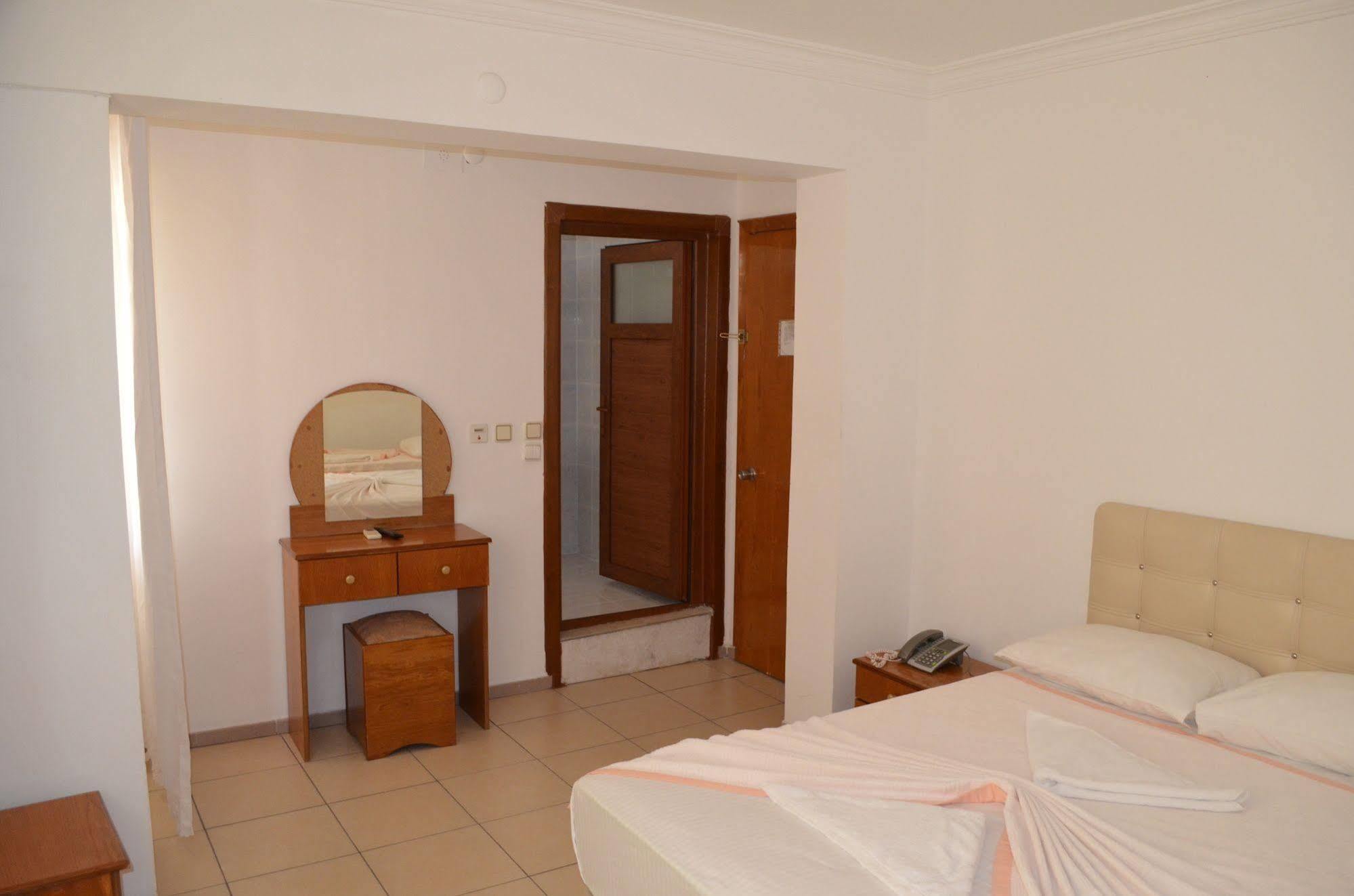 Hotel Prens Yildiz Ayvalı Extérieur photo