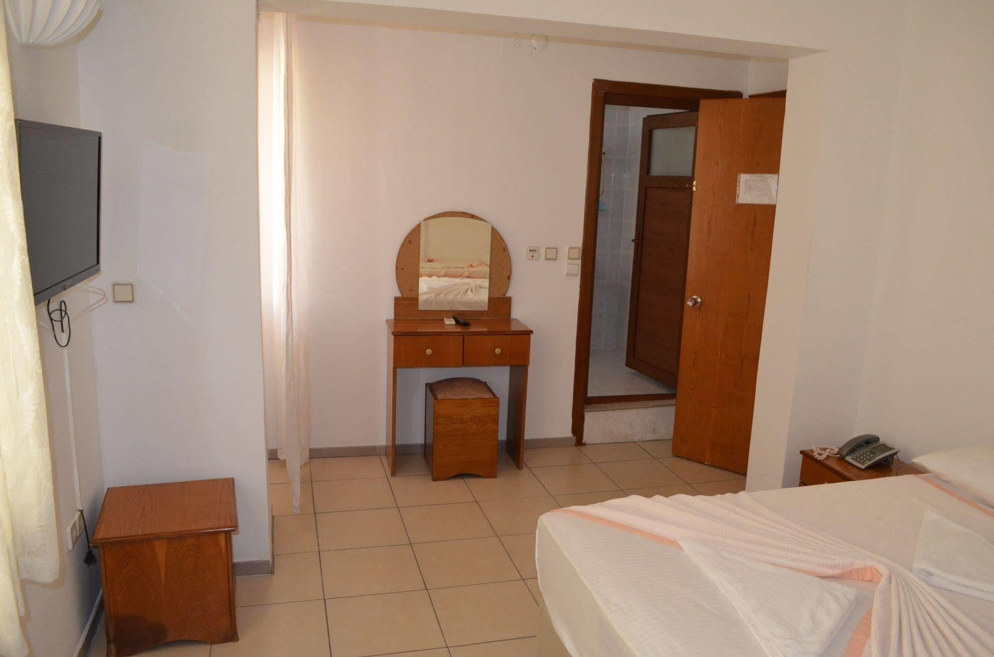 Hotel Prens Yildiz Ayvalı Extérieur photo